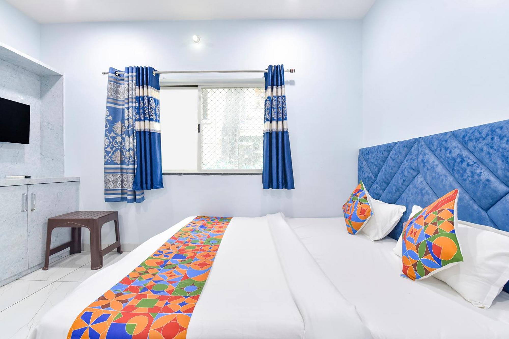 Fabhotel Somnath Ujjain Esterno foto