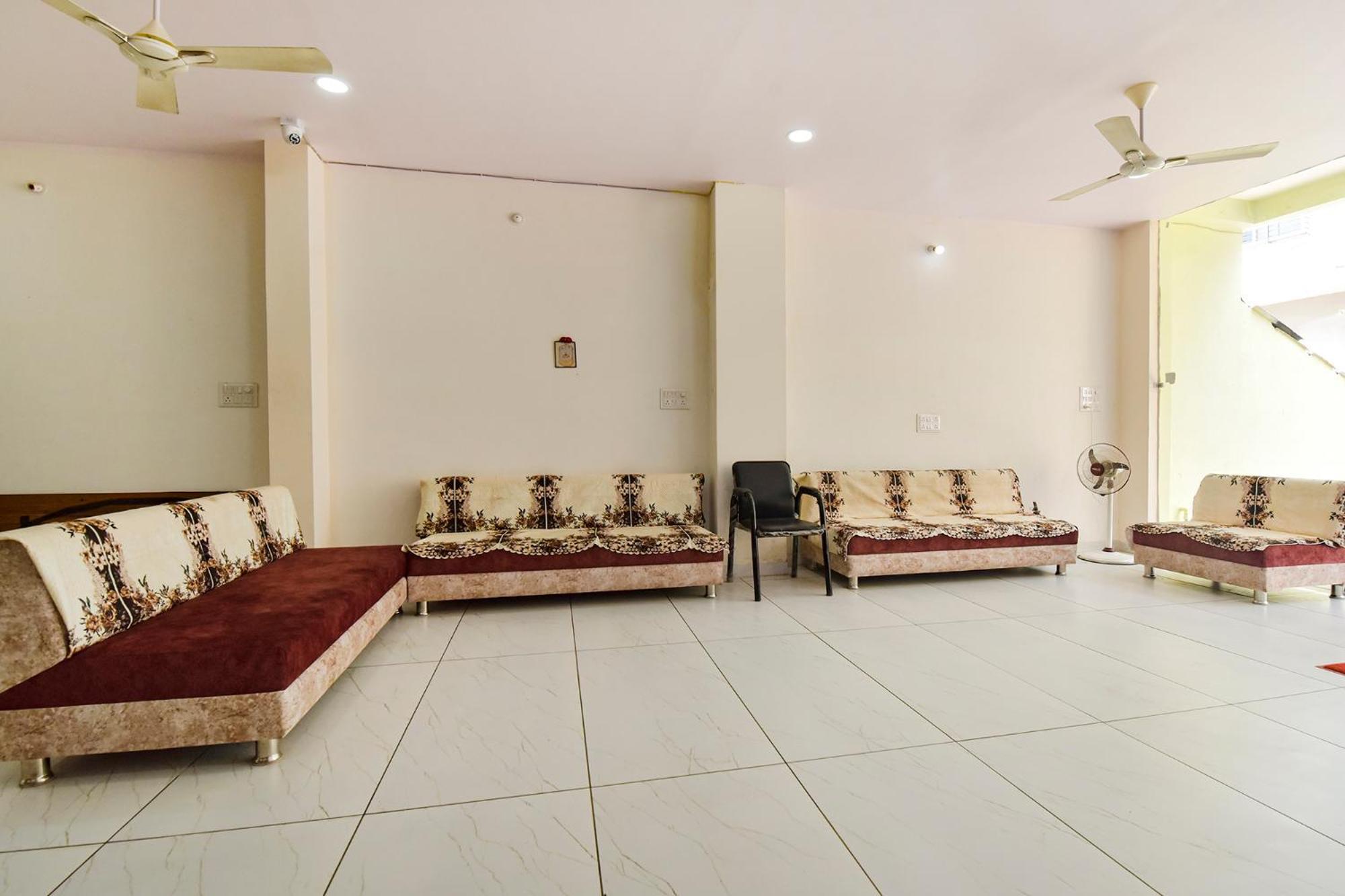 Fabhotel Somnath Ujjain Esterno foto